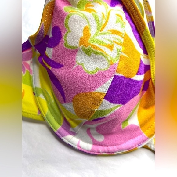 BCBG Generation Multi Color Floral Bikini Top Large with Underwire - Picture 3 of 12